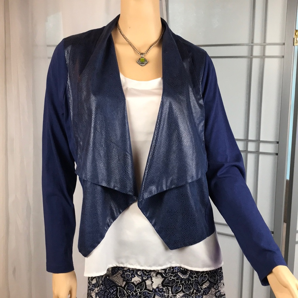 G by Giuliana | Faux Snakeskin Open Drape Front Jacket | L
